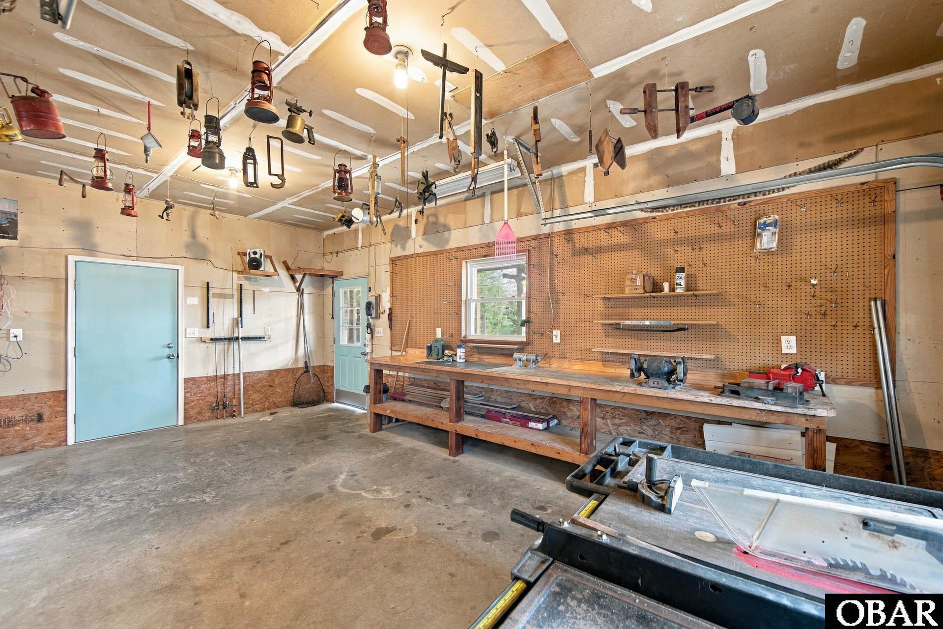162 Edgewater Drive