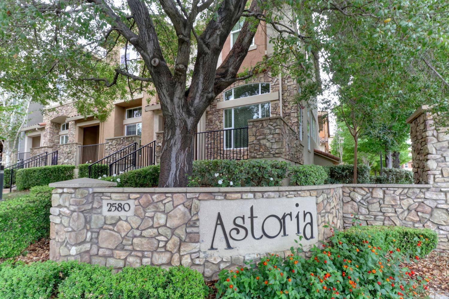 2580 W El Camino Avenue 1105