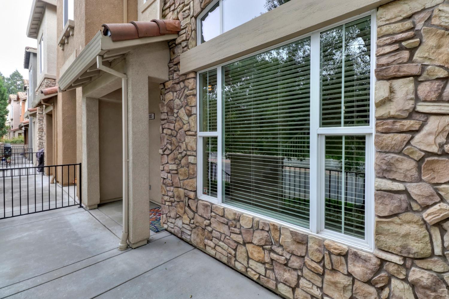 2580 W El Camino Avenue 1105