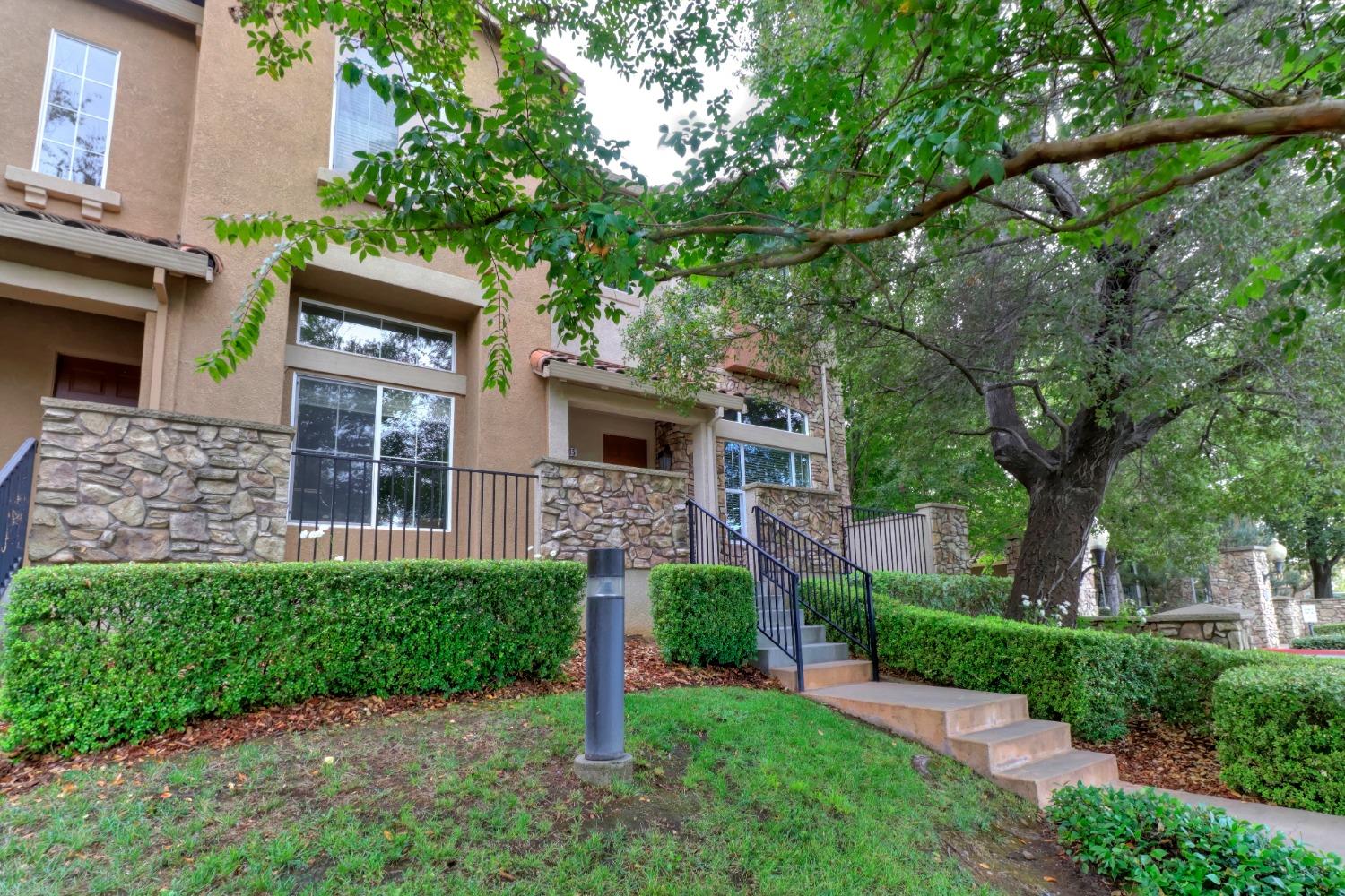 2580 W El Camino Avenue 1105