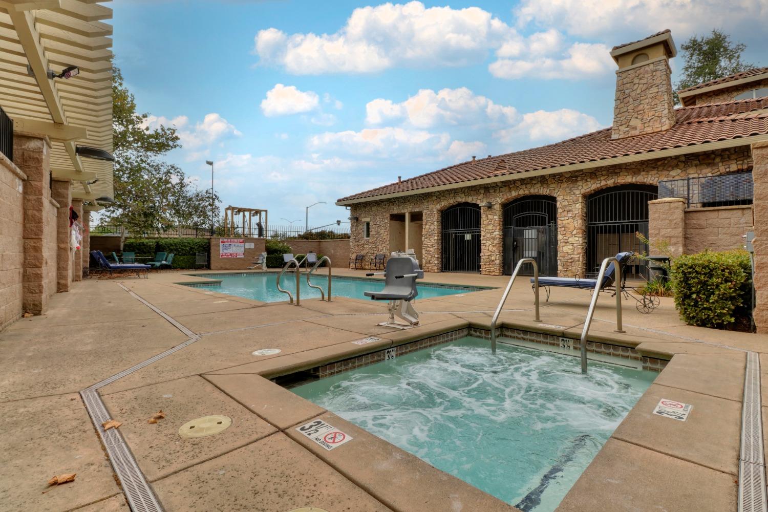 2580 W El Camino Avenue 1105