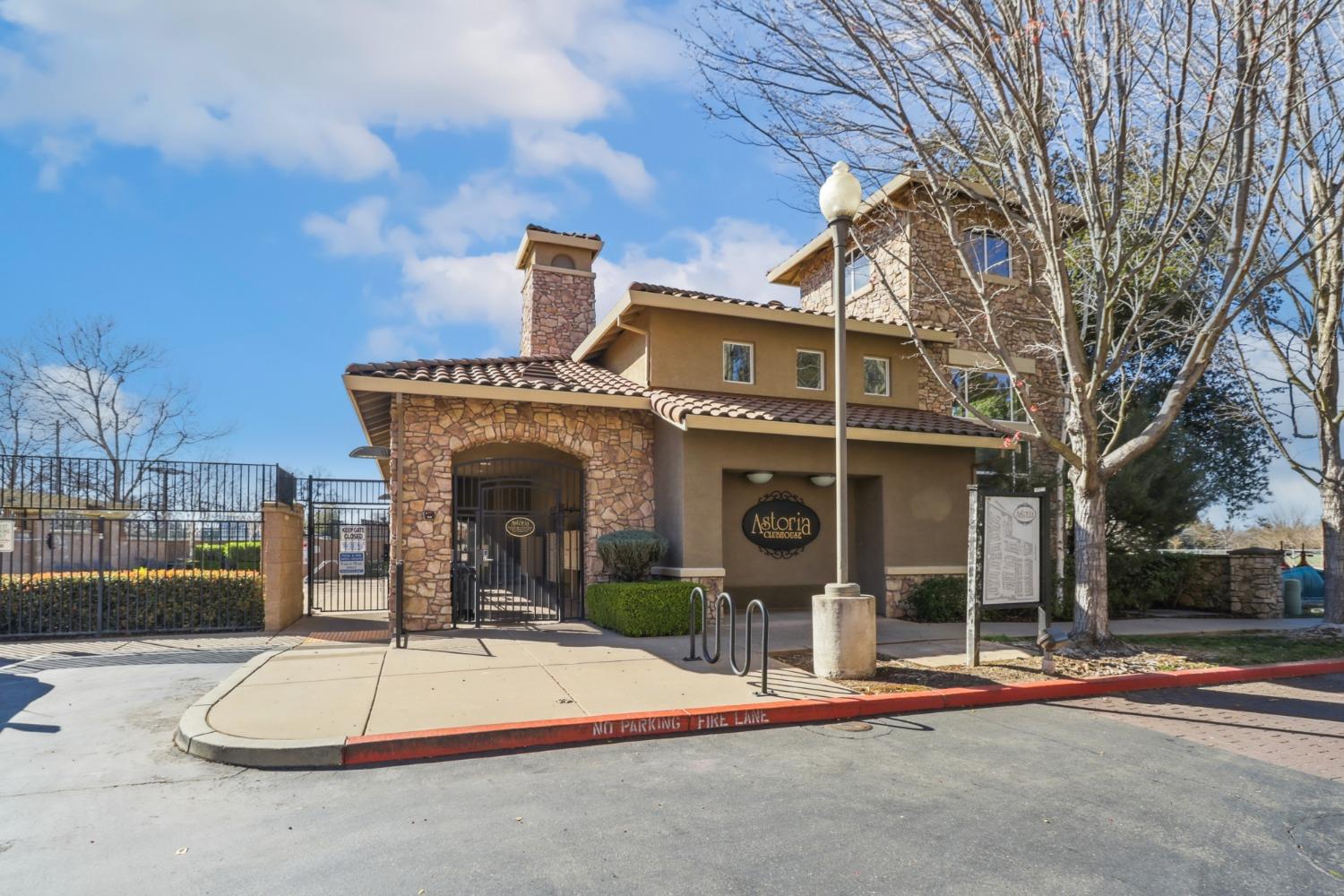 2580 W El Camino Avenue 1104