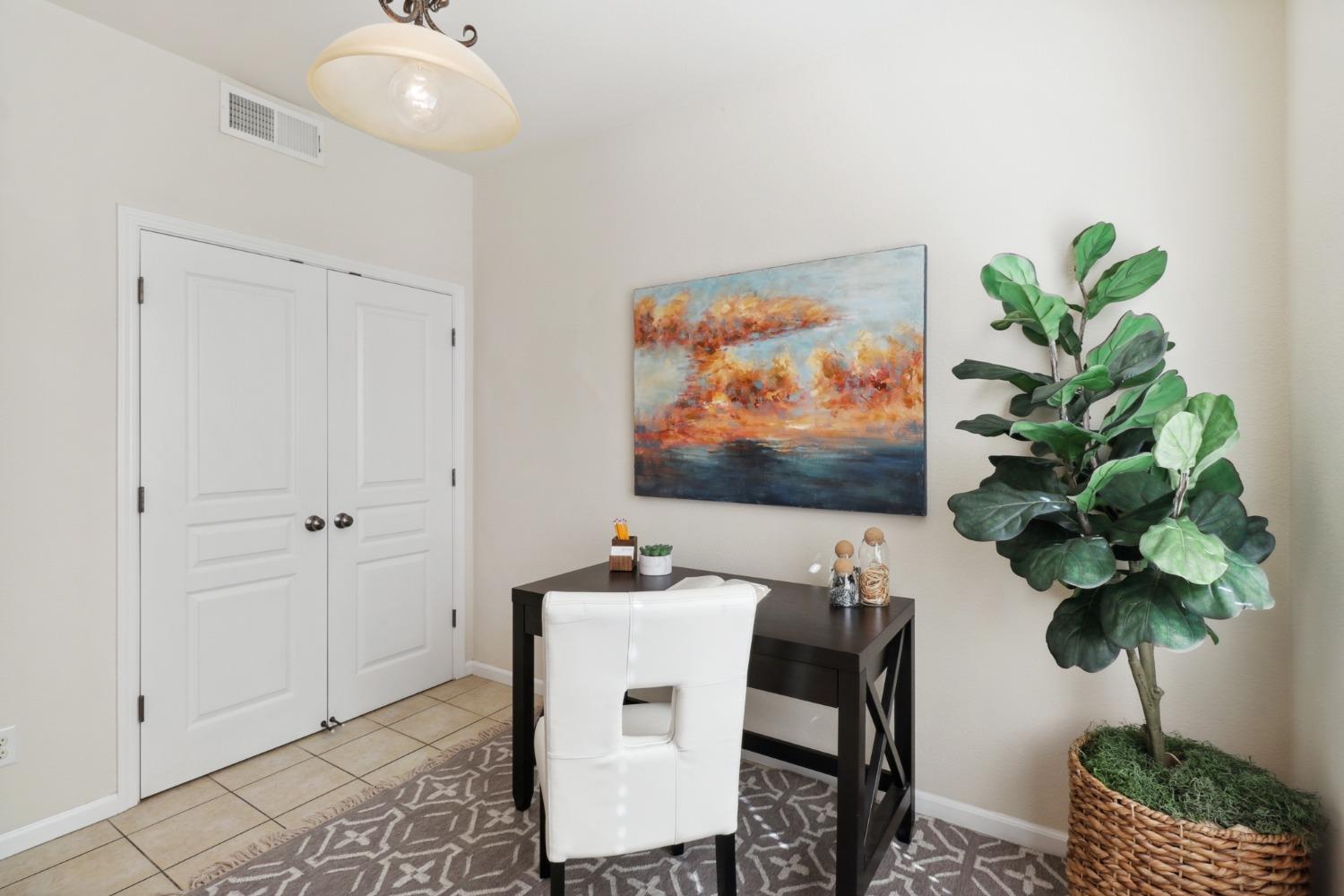 2580 W El Camino Avenue 1104