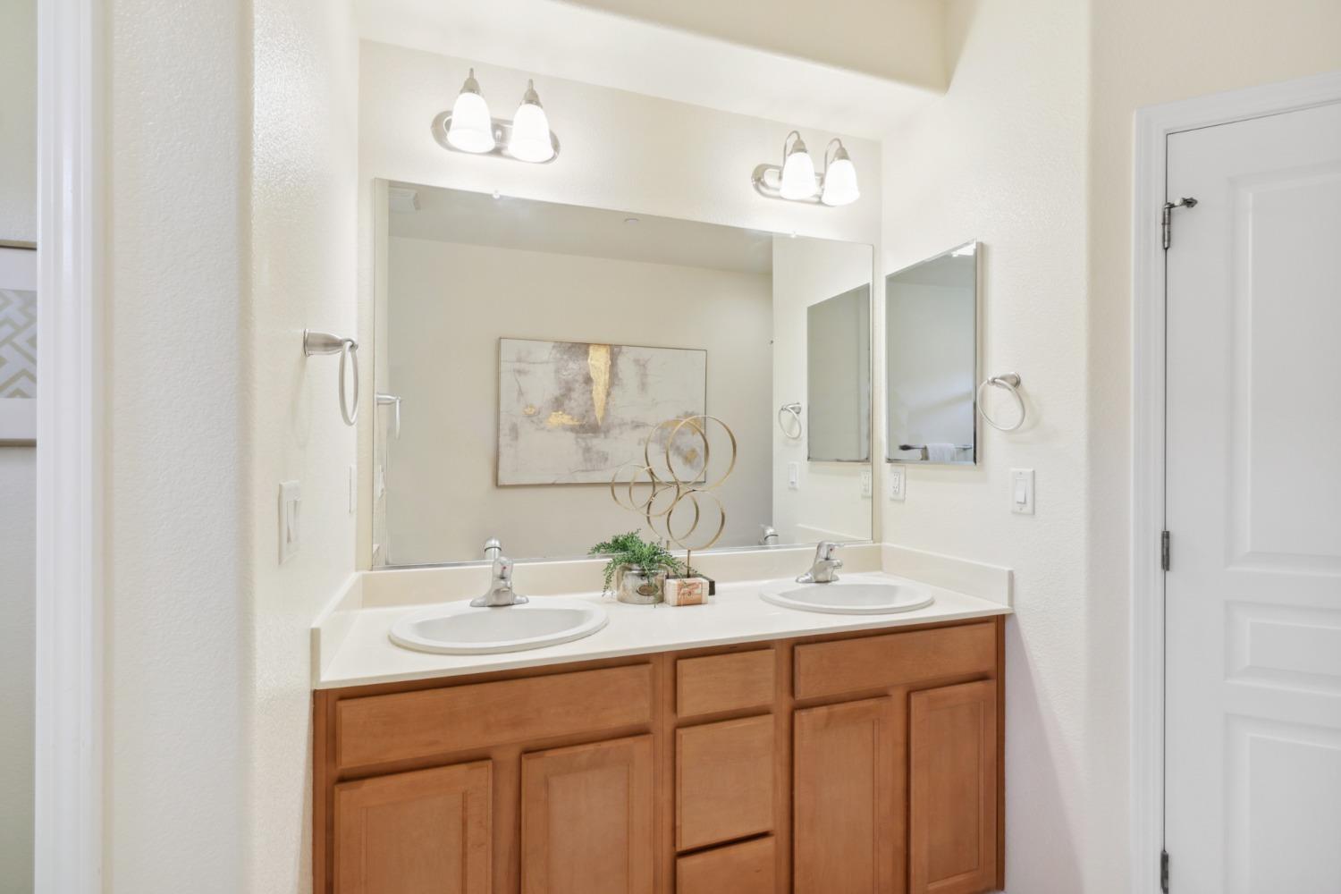 2580 W El Camino Avenue 1104