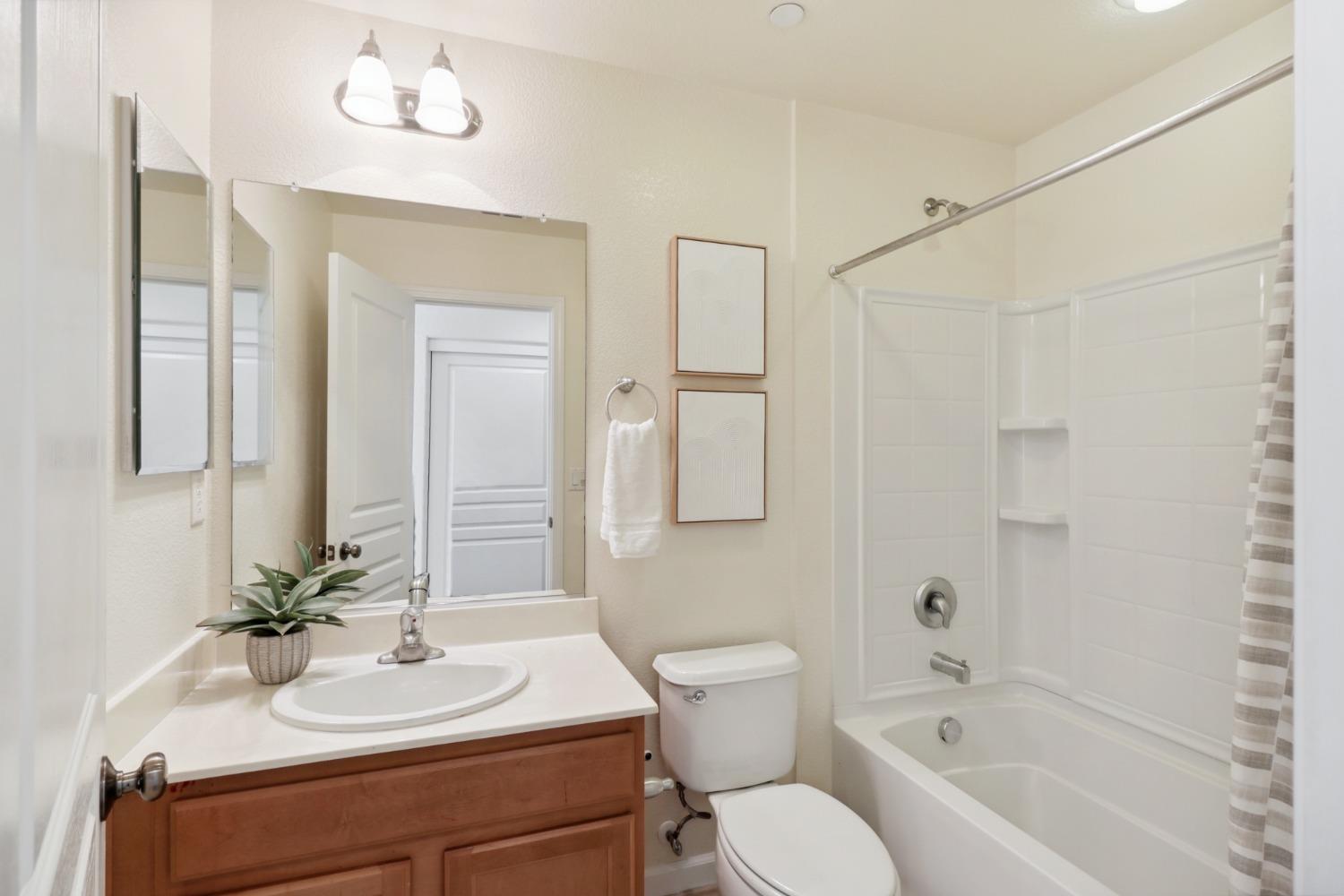 2580 W El Camino Avenue 1104