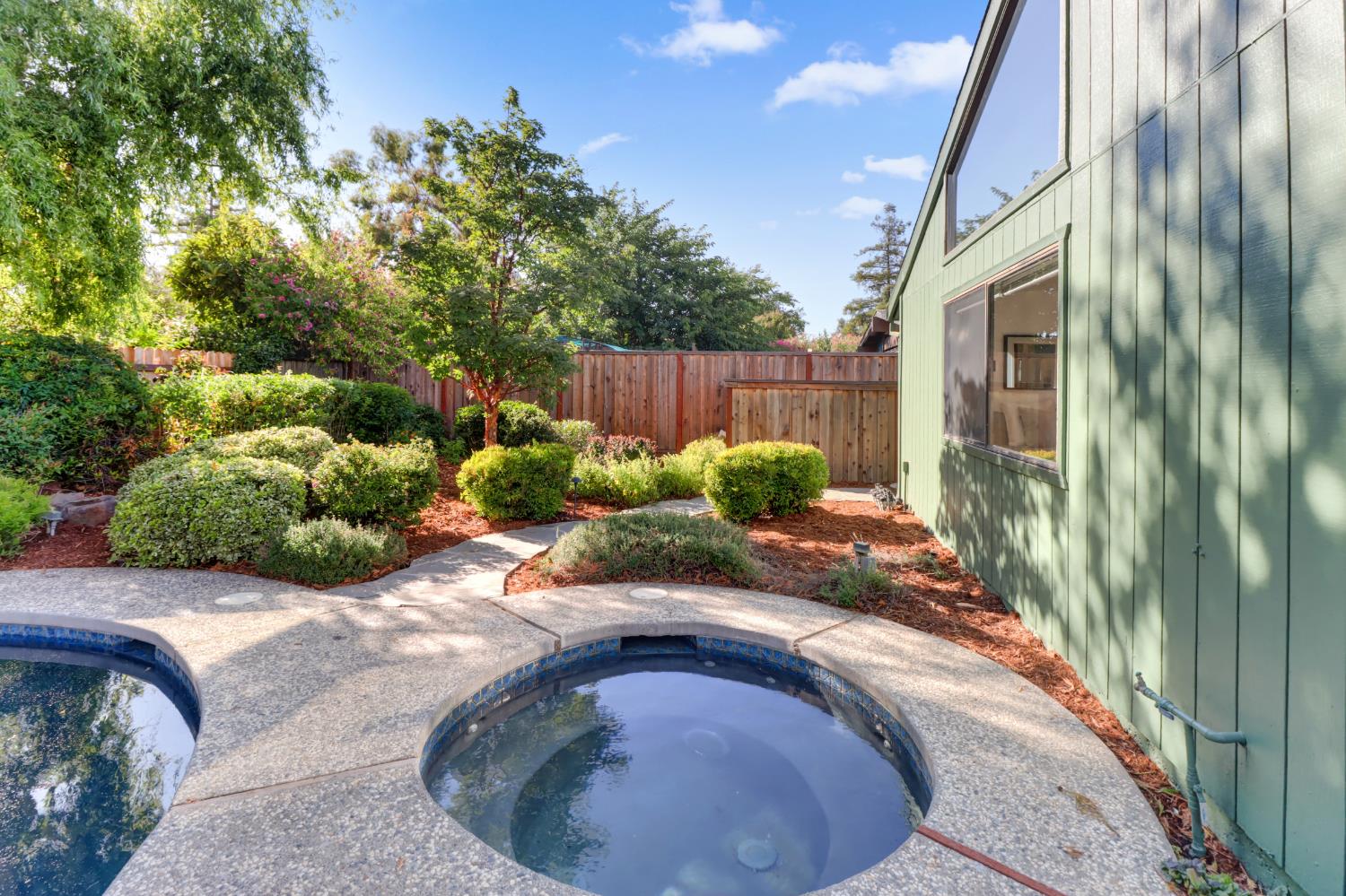 2801 Catalina Drive