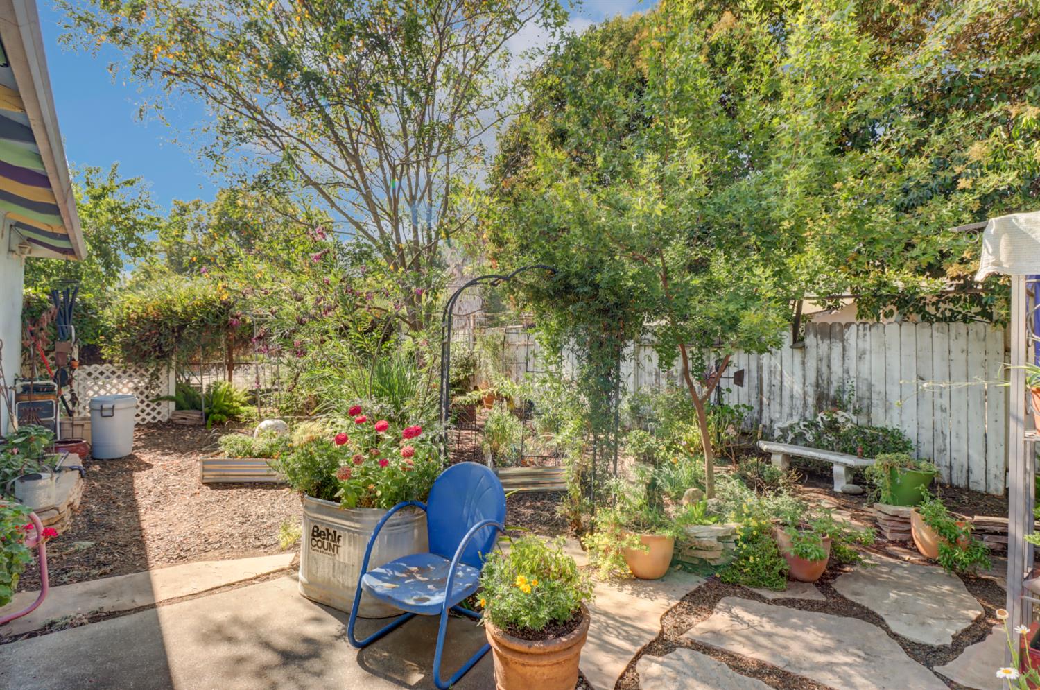 2405 Temple Drive
