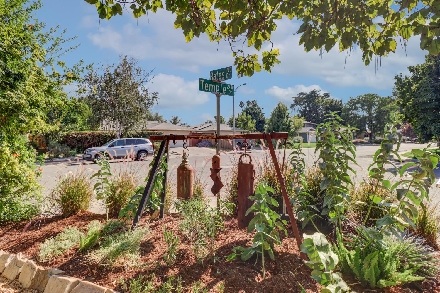 2405 Temple Drive