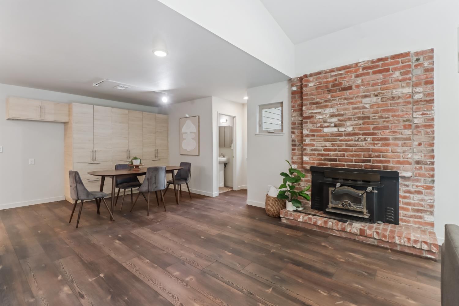 4606 San Marino Drive