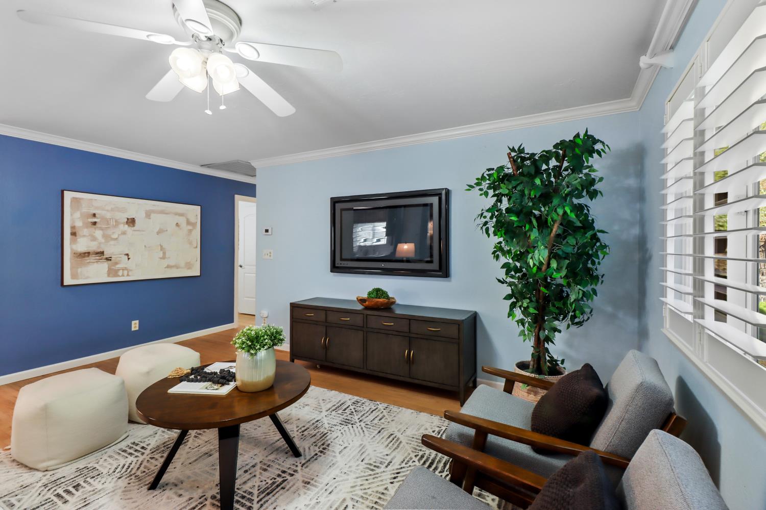 2405 Temple Drive