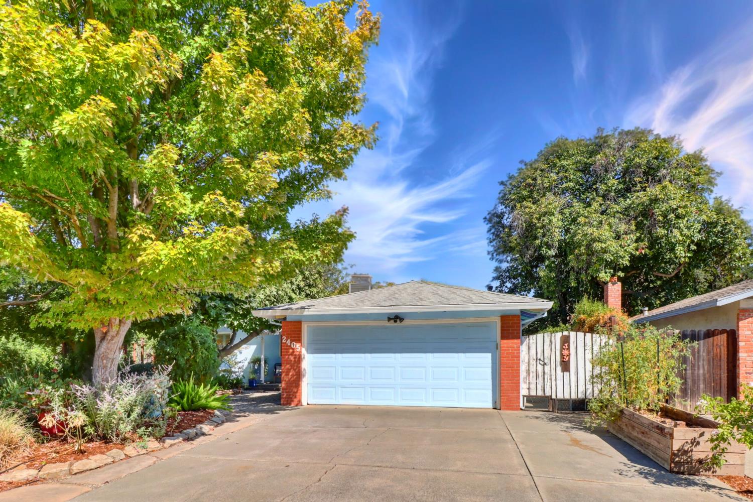 2405 Temple Drive