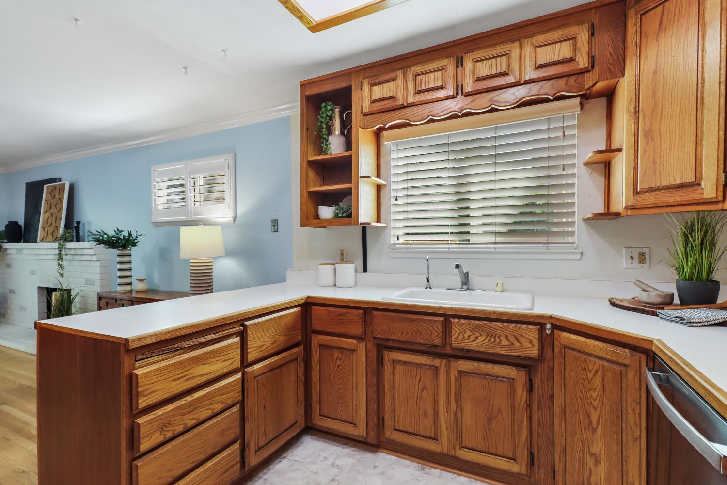 2405 Temple Drive