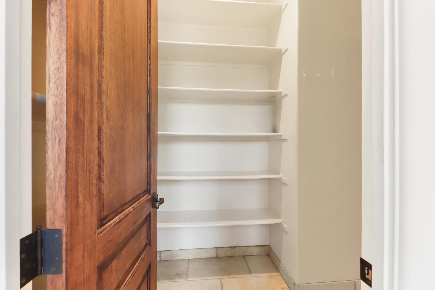 2265 Somerset Circle