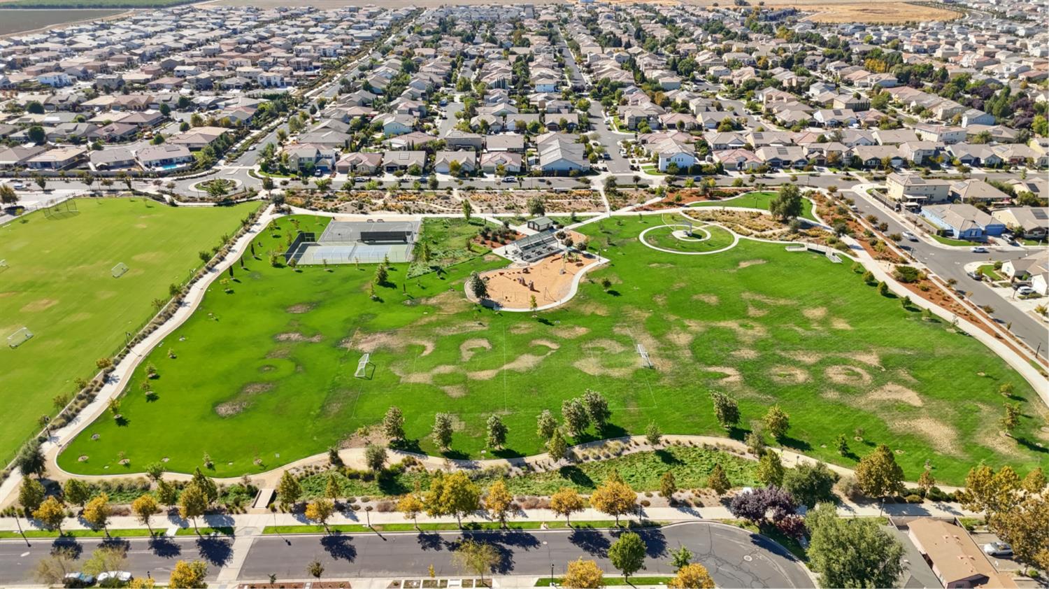 2265 Somerset Circle