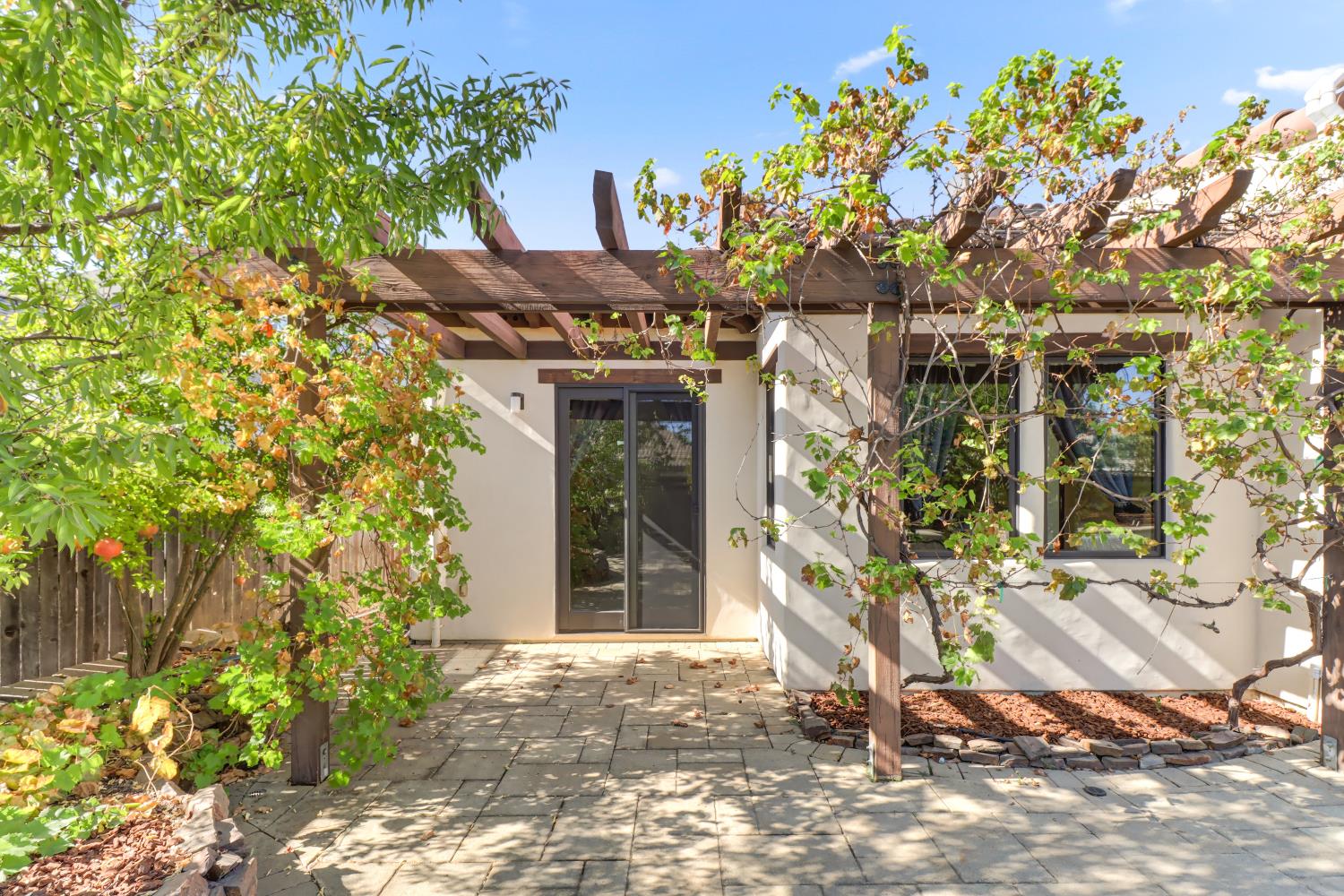 2265 Somerset Circle