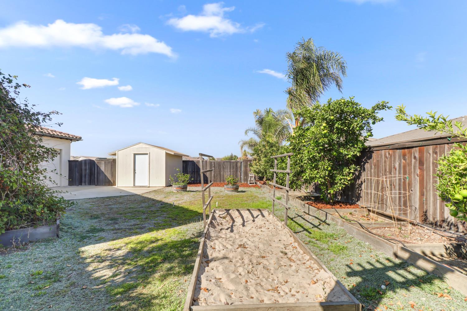 2265 Somerset Circle