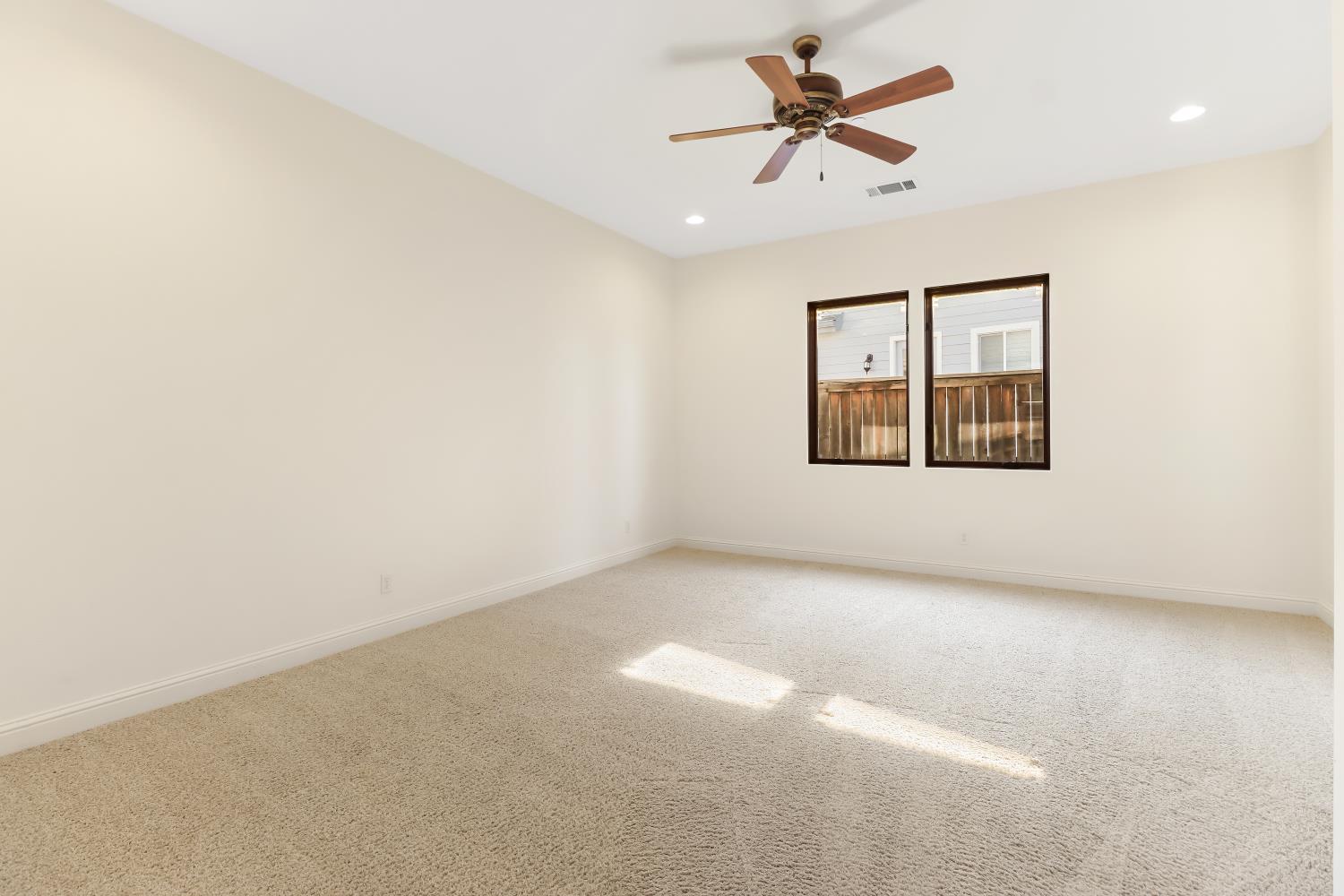 2265 Somerset Circle