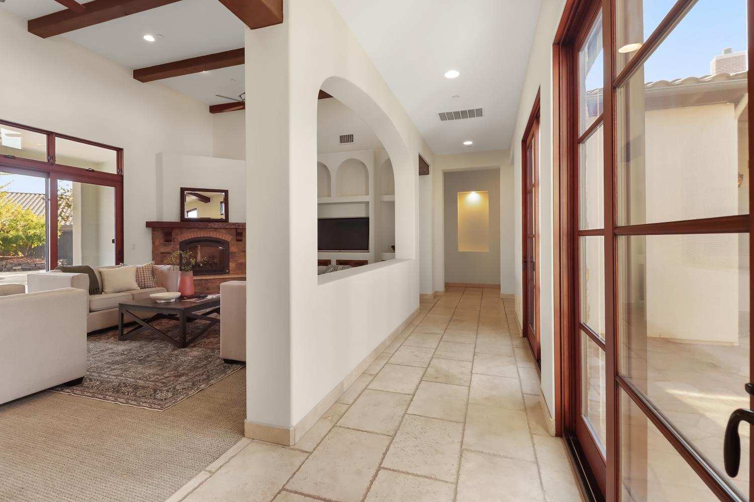 2265 Somerset Circle