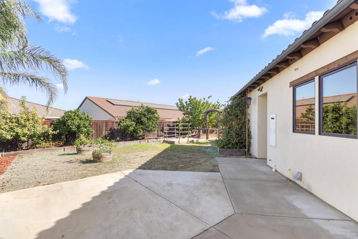 2265 Somerset Circle