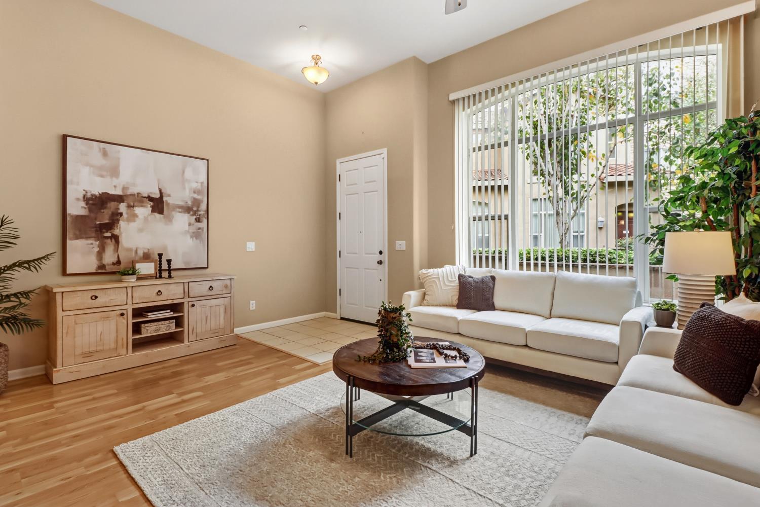 2580 W El Camino Avenue 10105