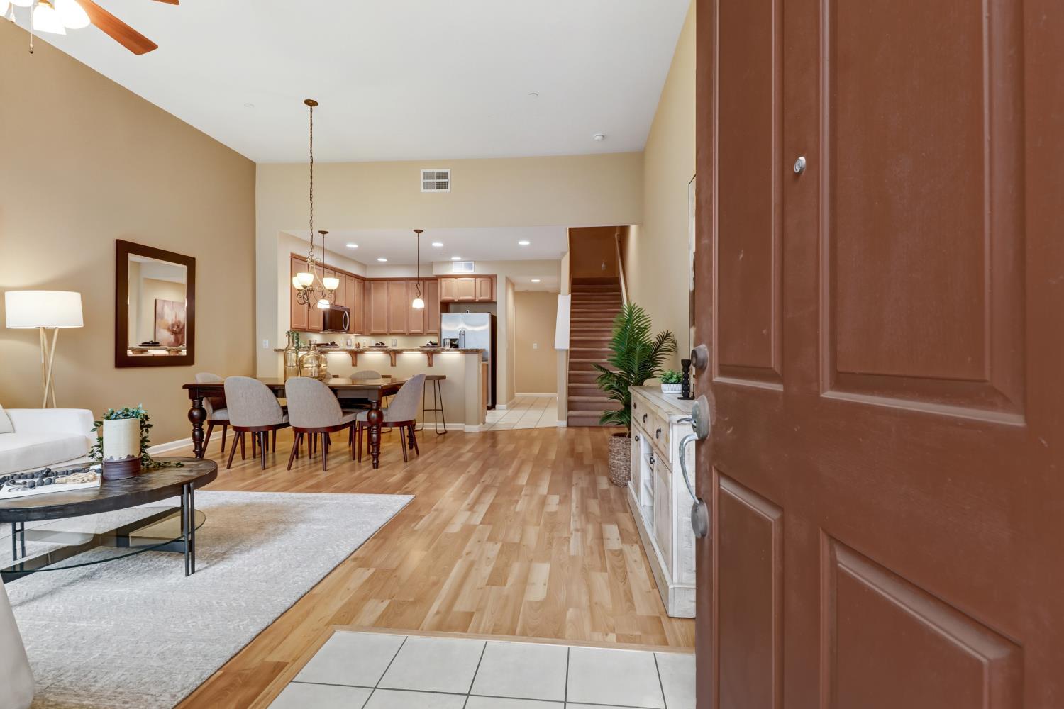 2580 W El Camino Avenue 10105