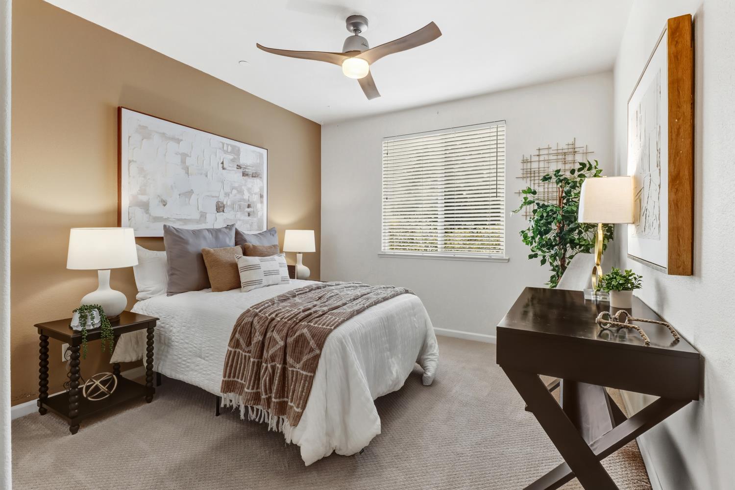 2580 W El Camino Avenue 10105