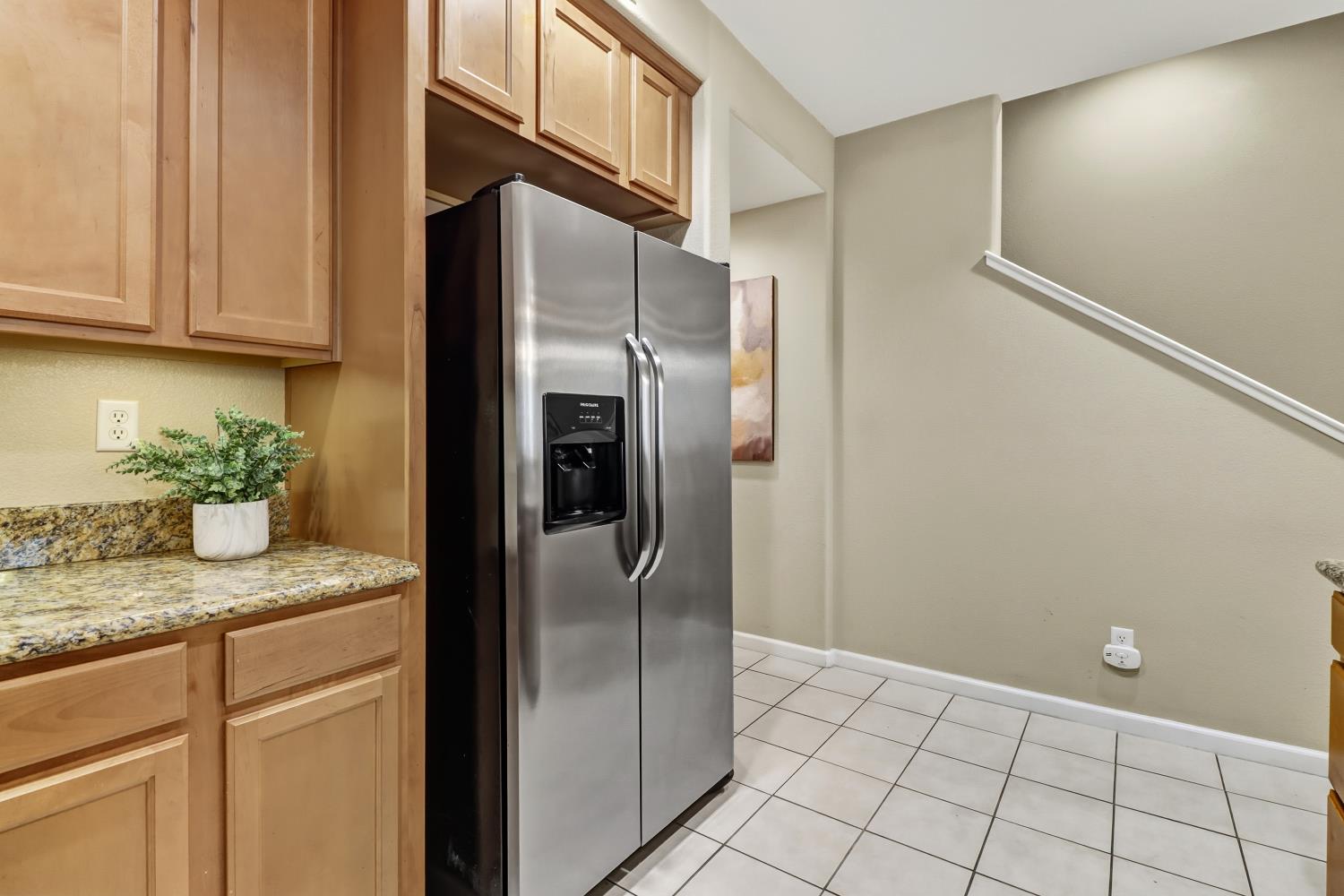 2580 W El Camino Avenue 10105