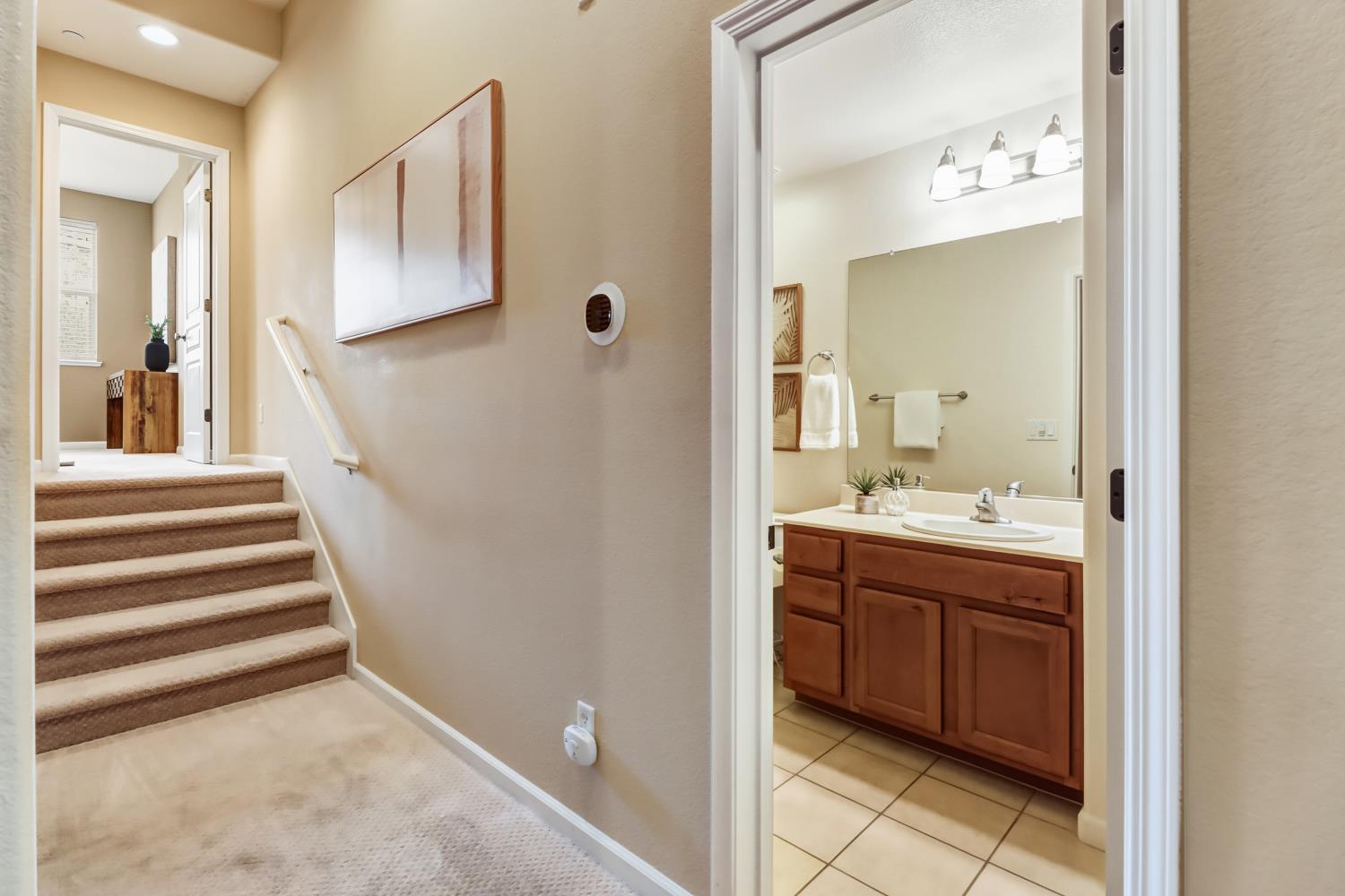 2580 W El Camino Avenue 10105