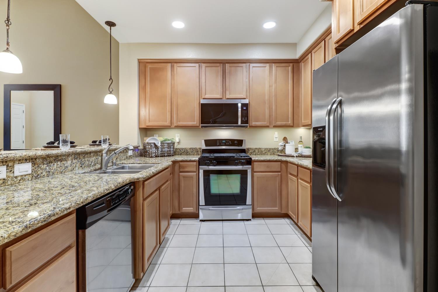 2580 W El Camino Avenue 10105