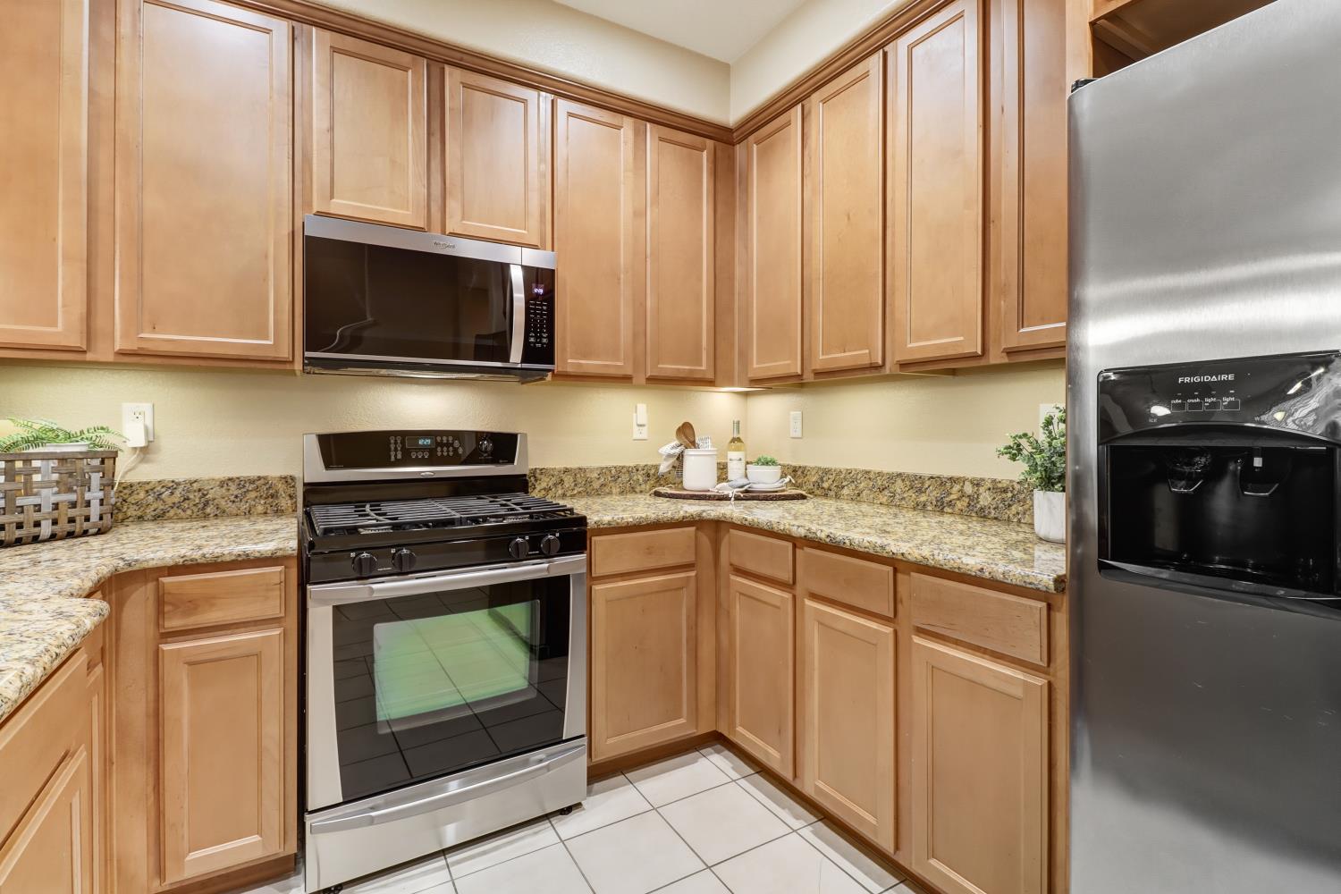 2580 W El Camino Avenue 10105