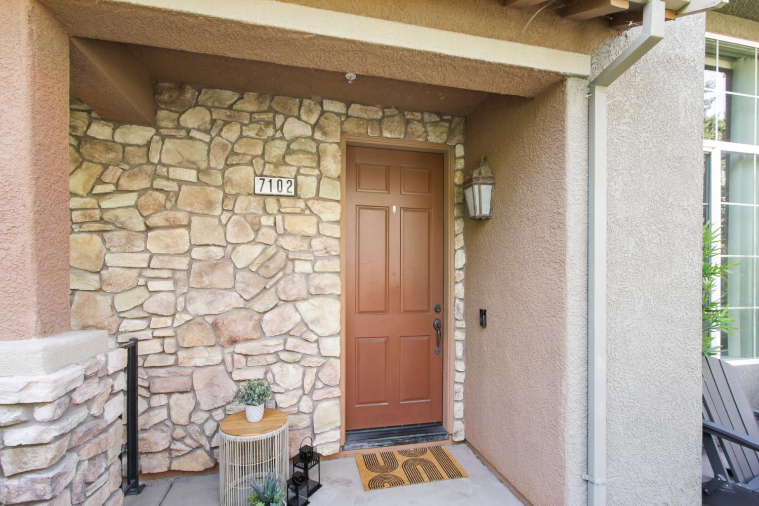 2580 W El Camino Avenue 7102