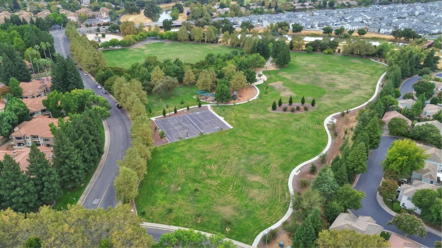 2580 W El Camino Avenue 7102