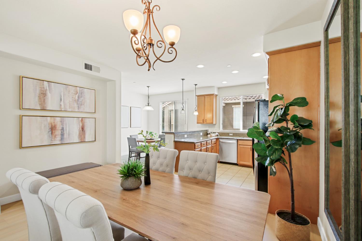 2580 W El Camino Avenue 7102