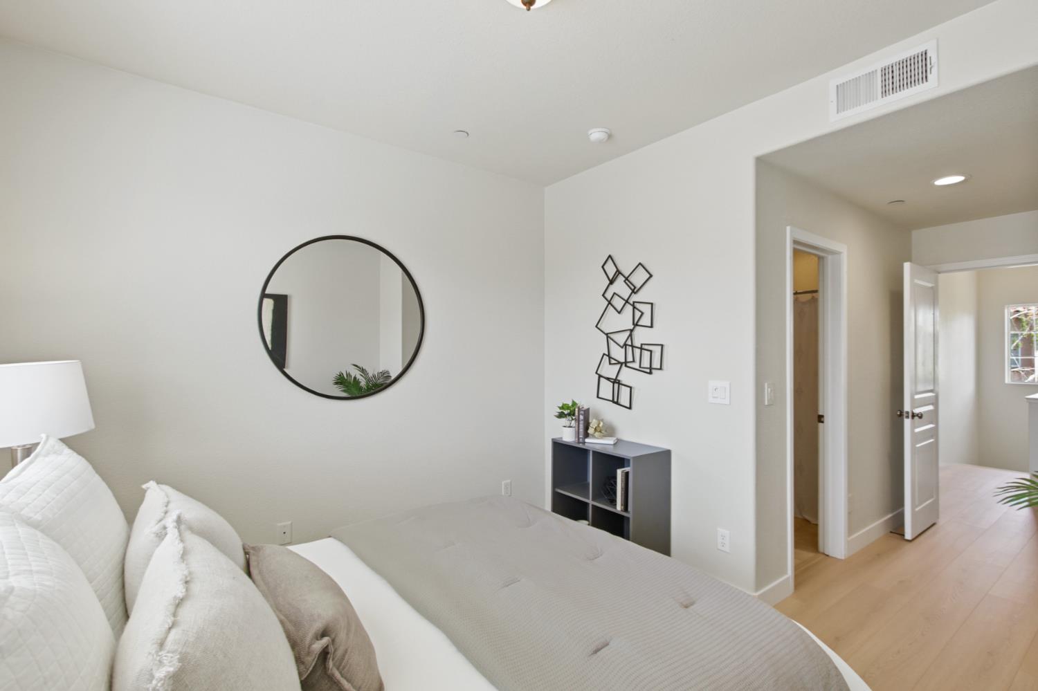 2580 W El Camino Avenue 7102