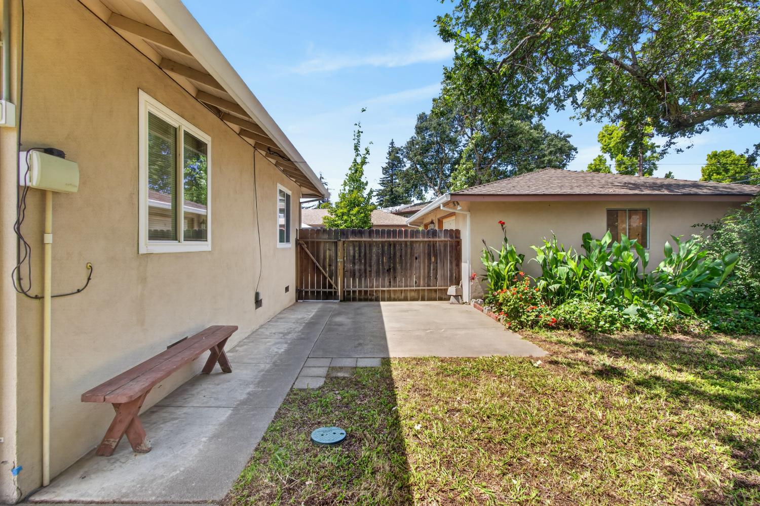 153 Globe Avenue
