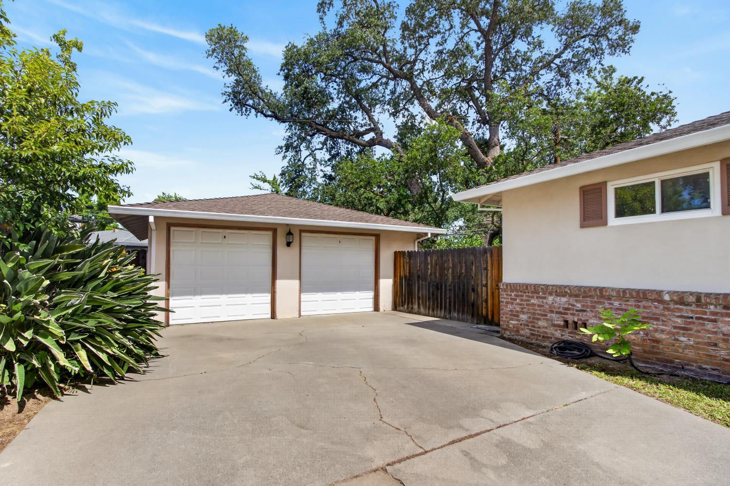 153 Globe Avenue