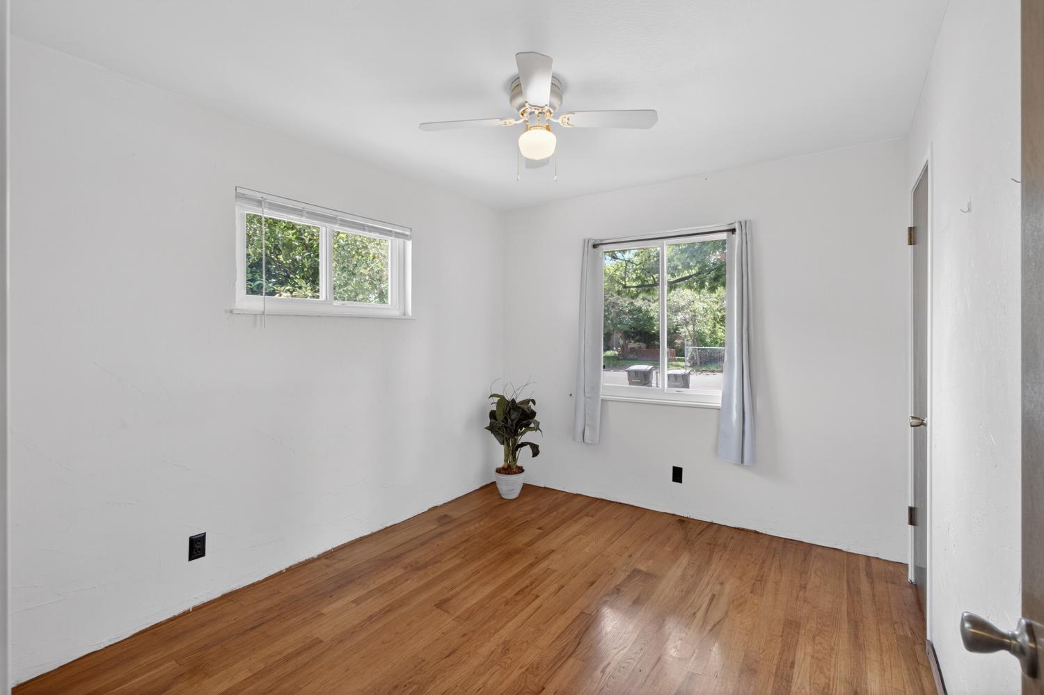 153 Globe Avenue