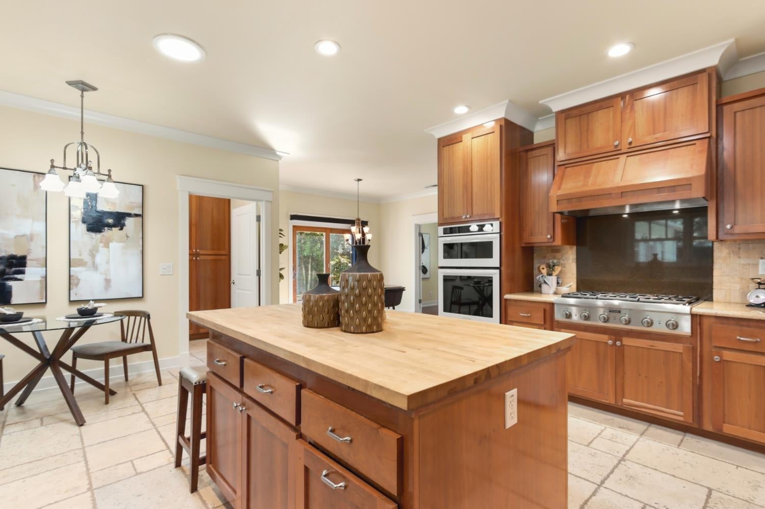 27462 Oakside Drive
