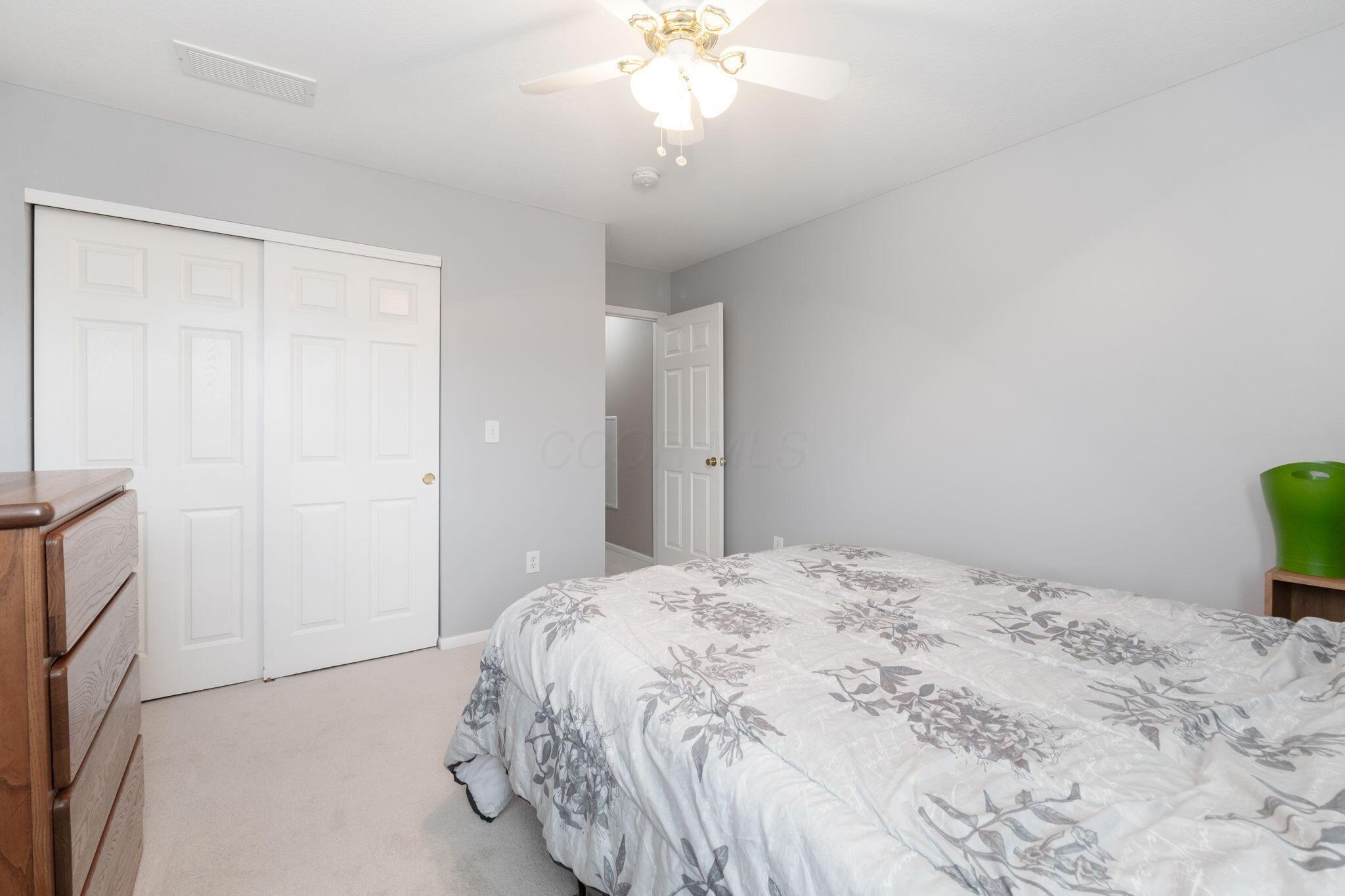 5276 Ruth Amy Avenue