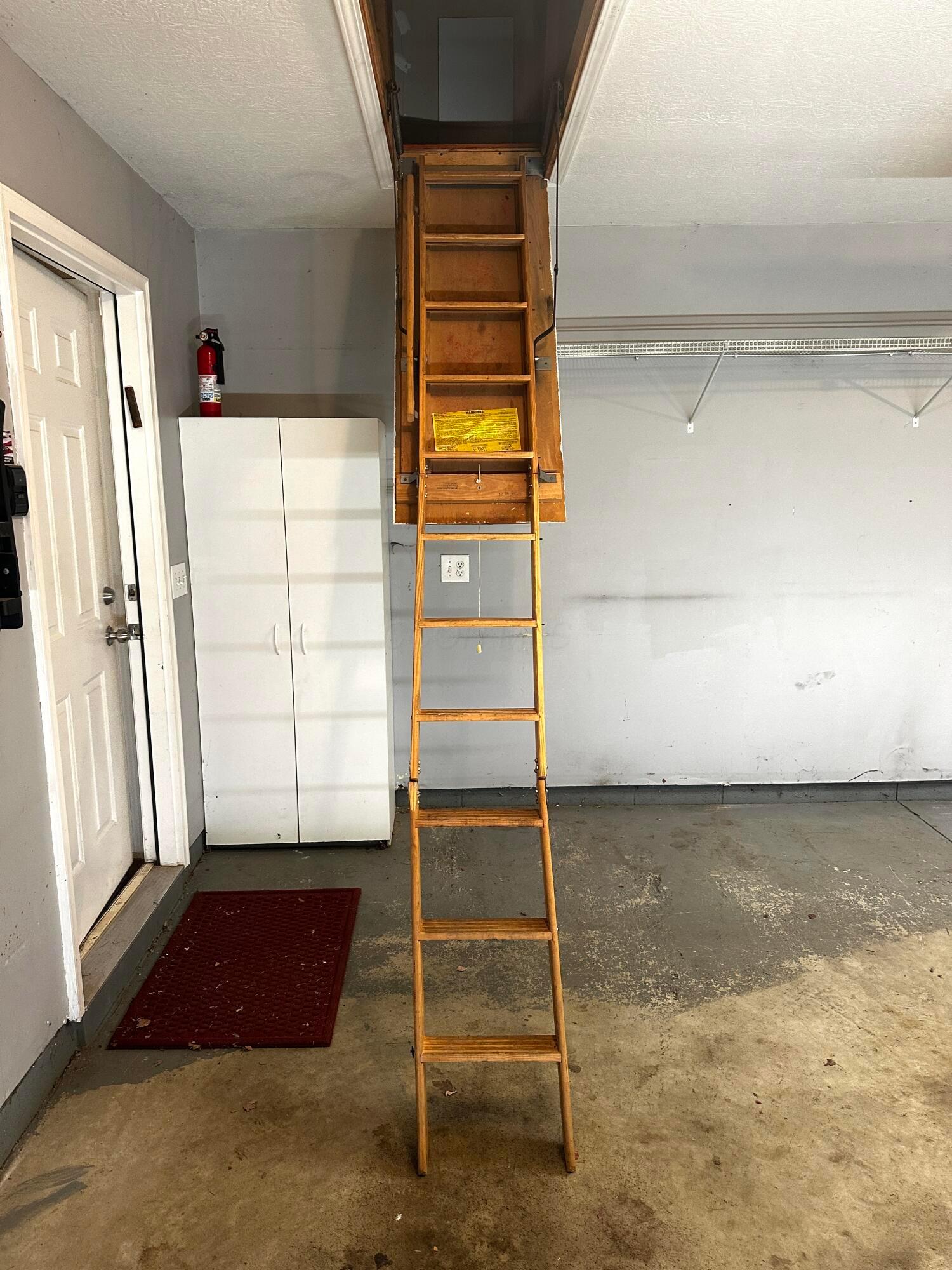 5276 Ruth Amy Avenue