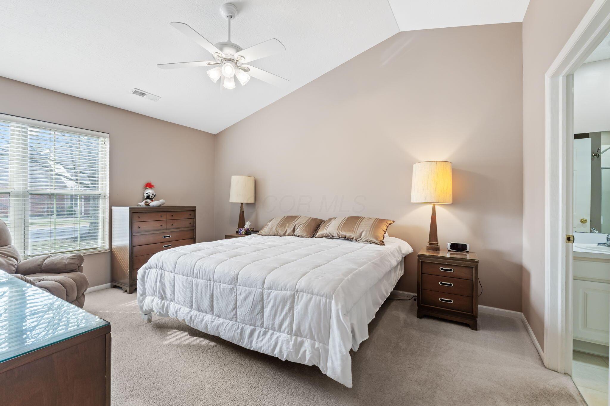 5276 Ruth Amy Avenue