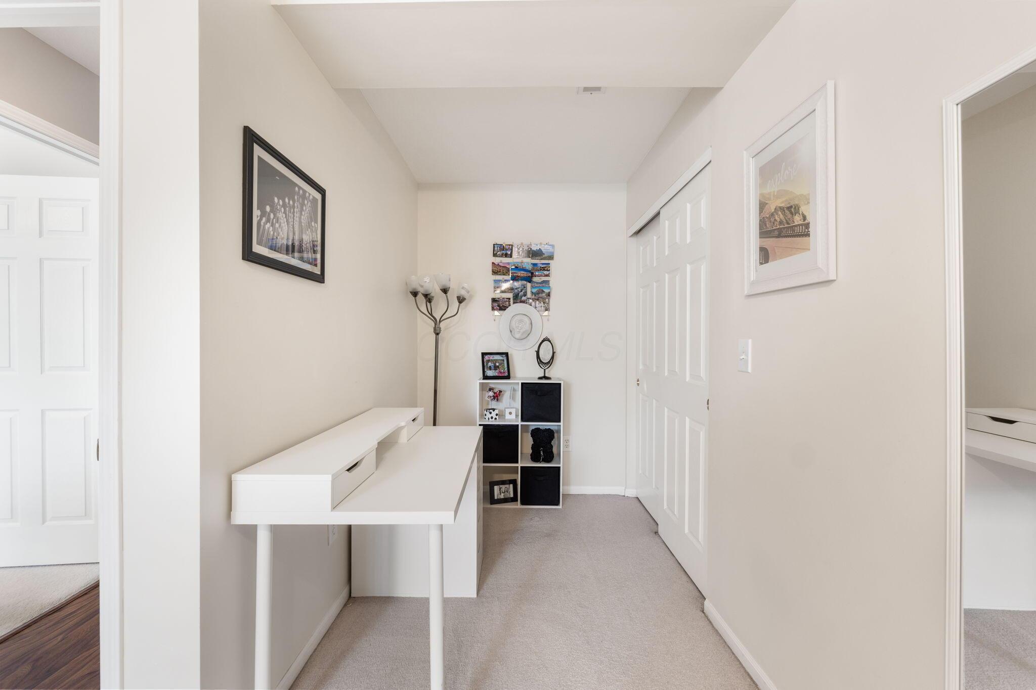 5276 Ruth Amy Avenue