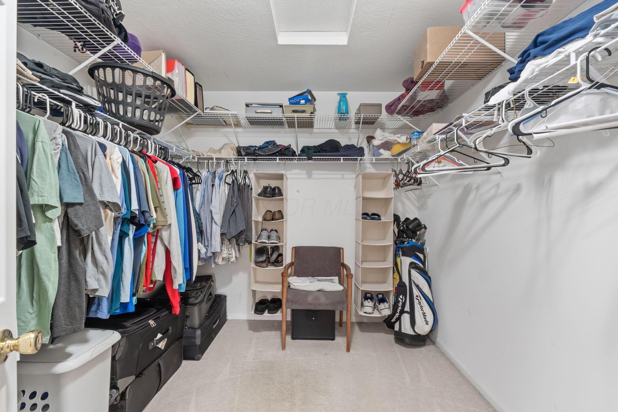 5276 Ruth Amy Avenue