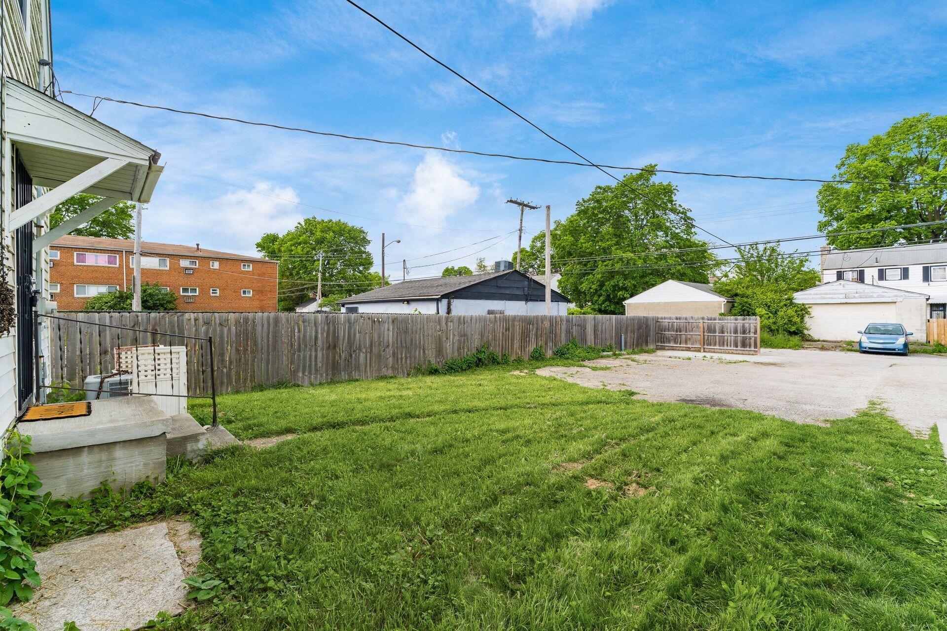 1724 E Livingston Avenue