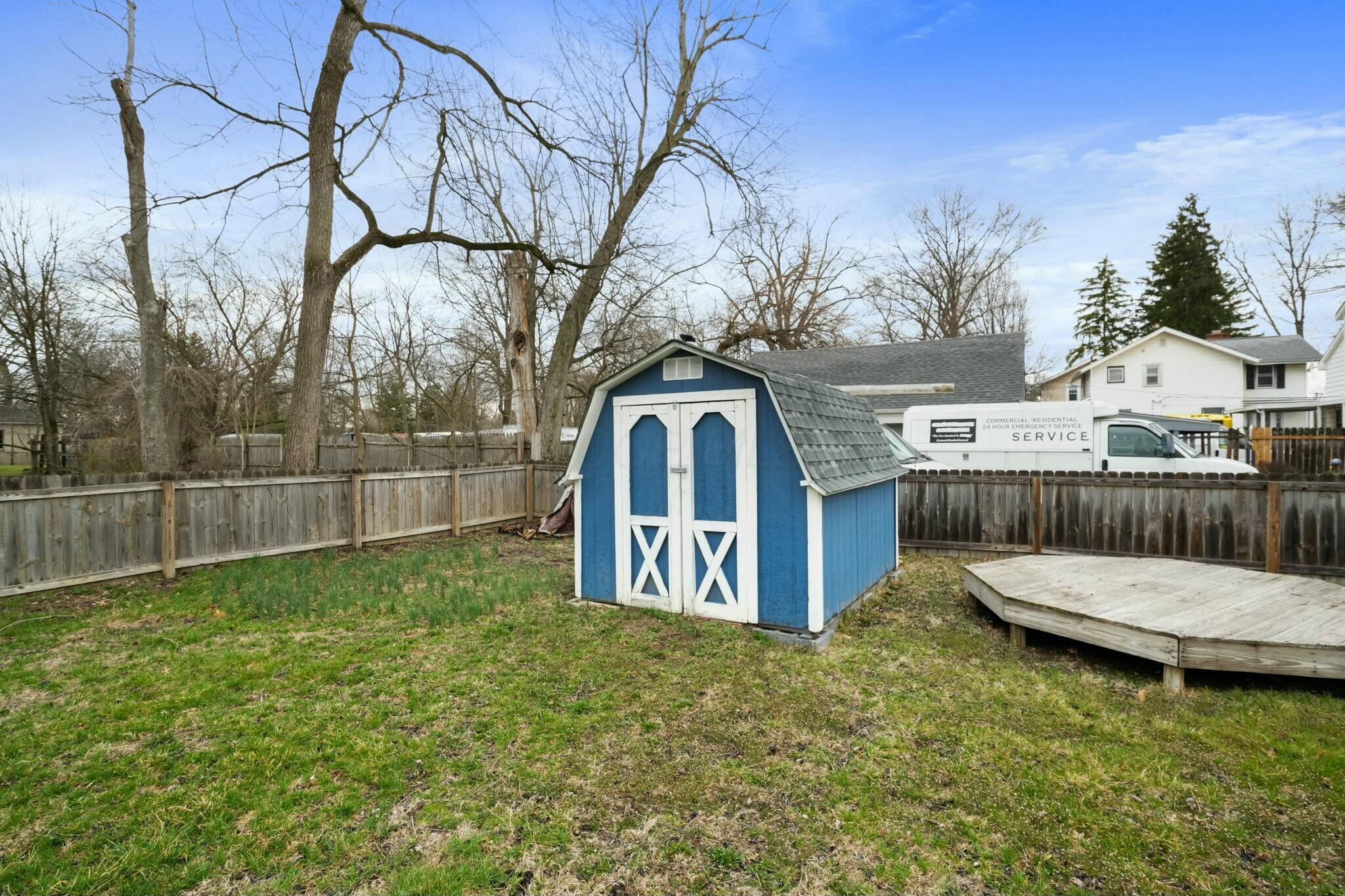 421 Collingwood Avenue