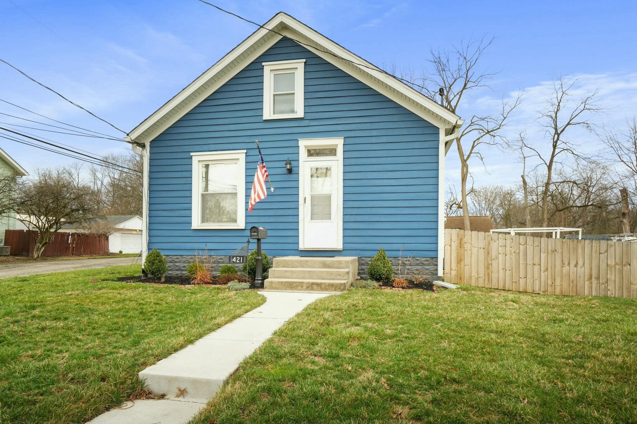 421 Collingwood Avenue