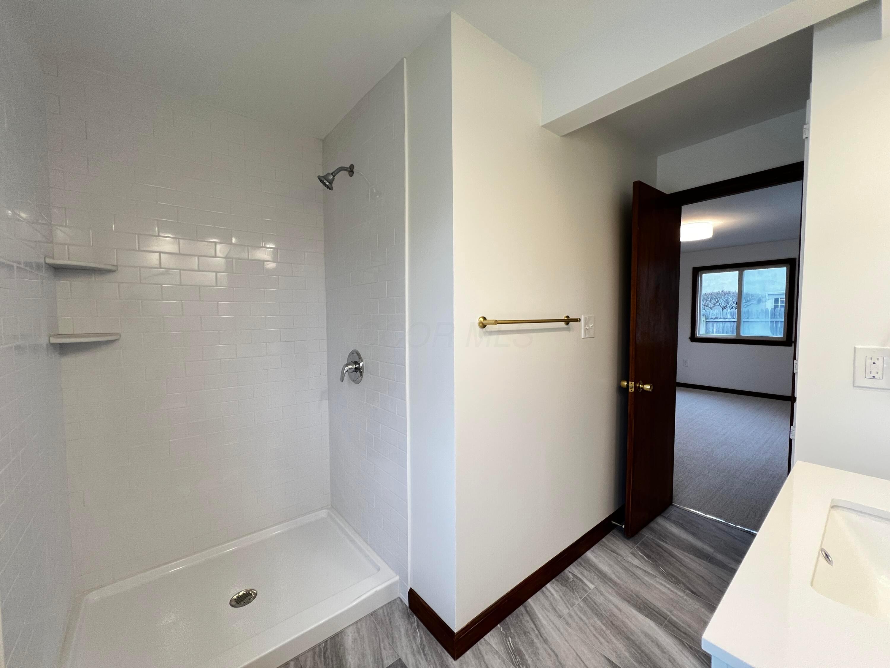 3161 Avalon Road