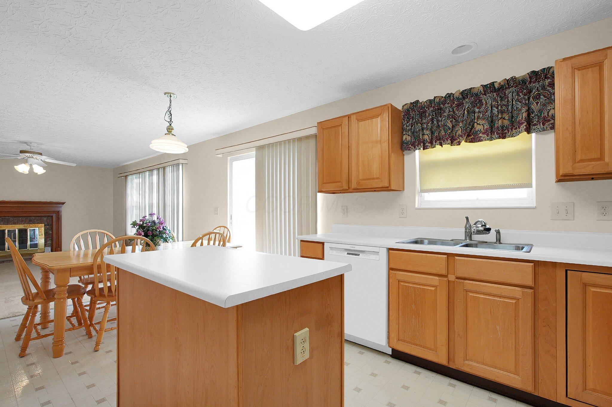 2893 Wynneleaf Street