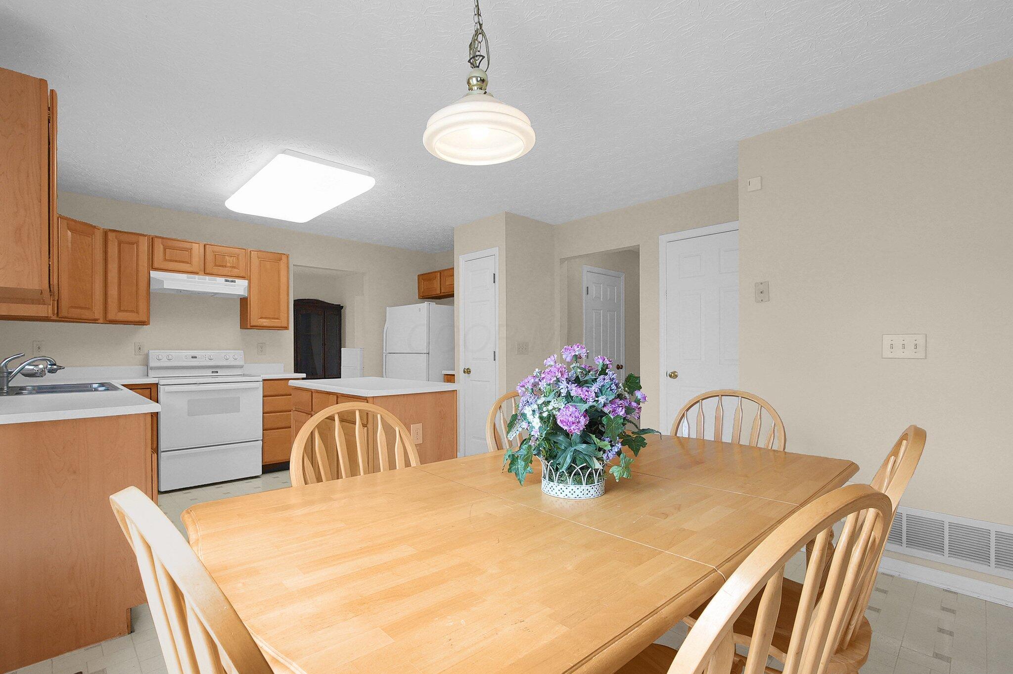 2893 Wynneleaf Street