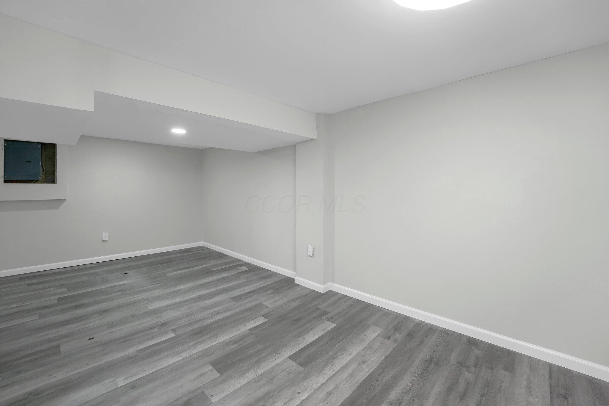 5742 Vestry Court